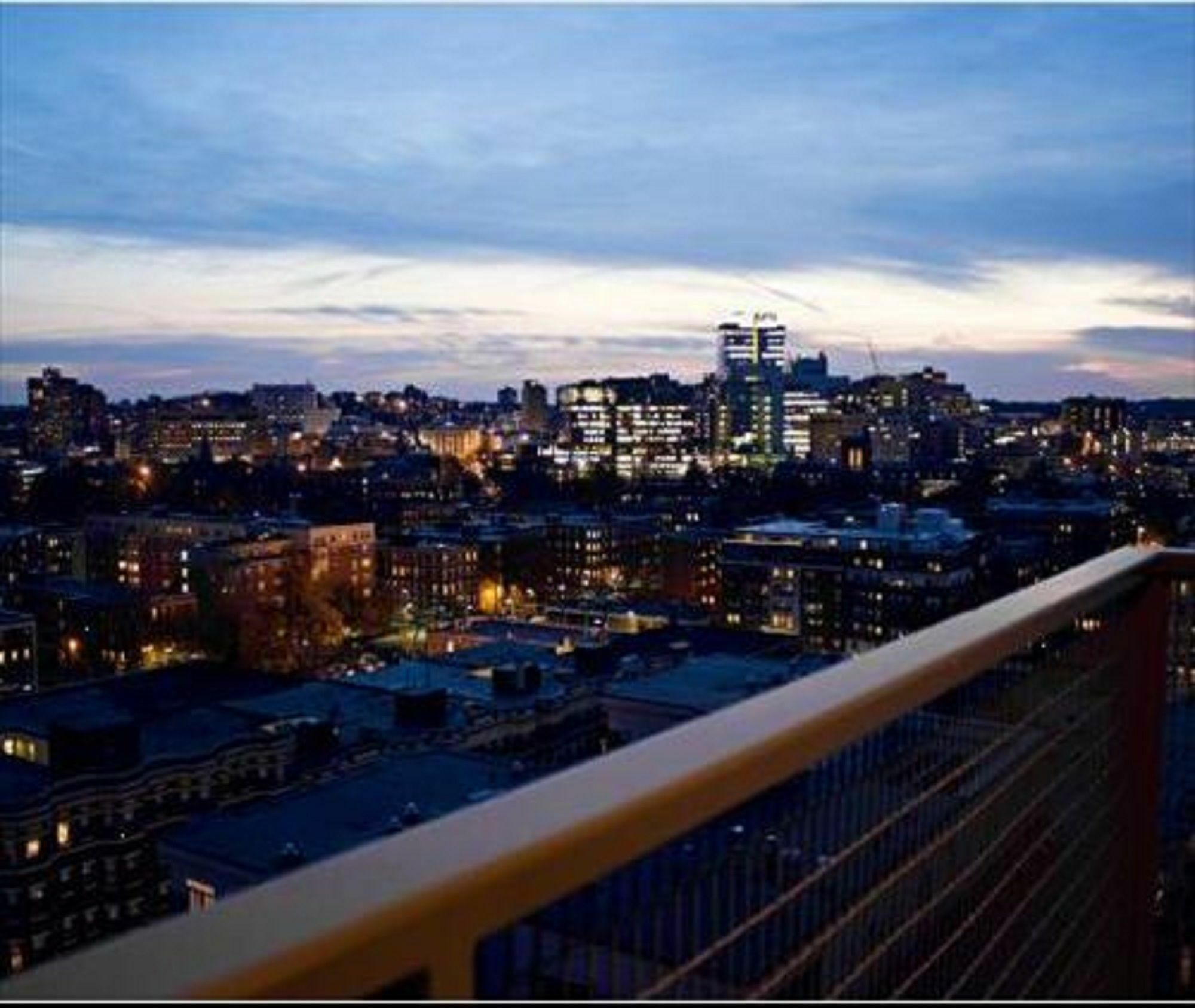 Global Luxury At Kenmore Square Boston