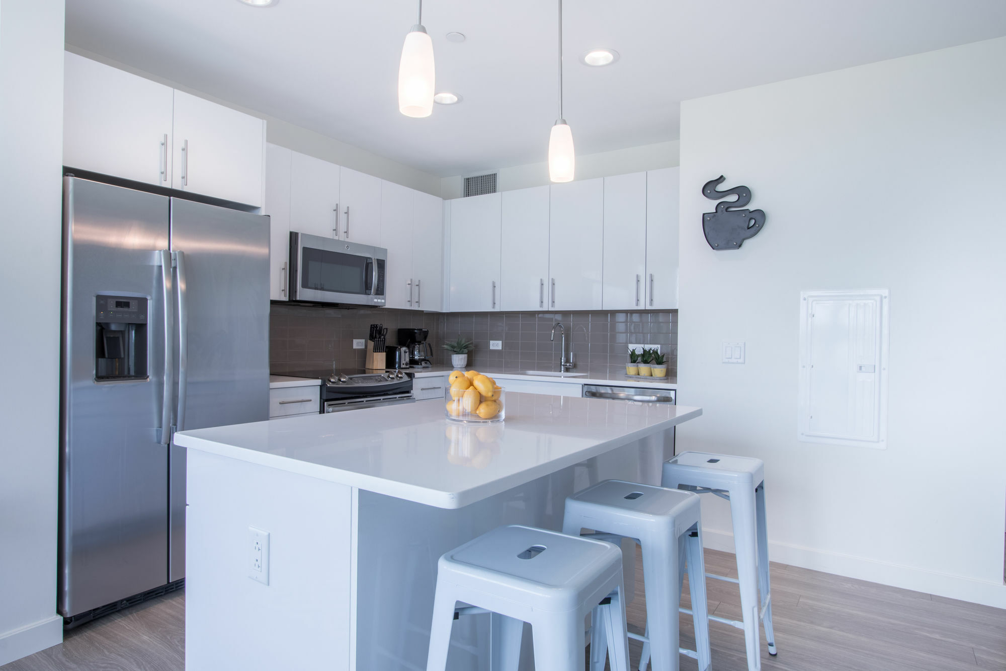 Panoramic 3br In Allston By Sonder