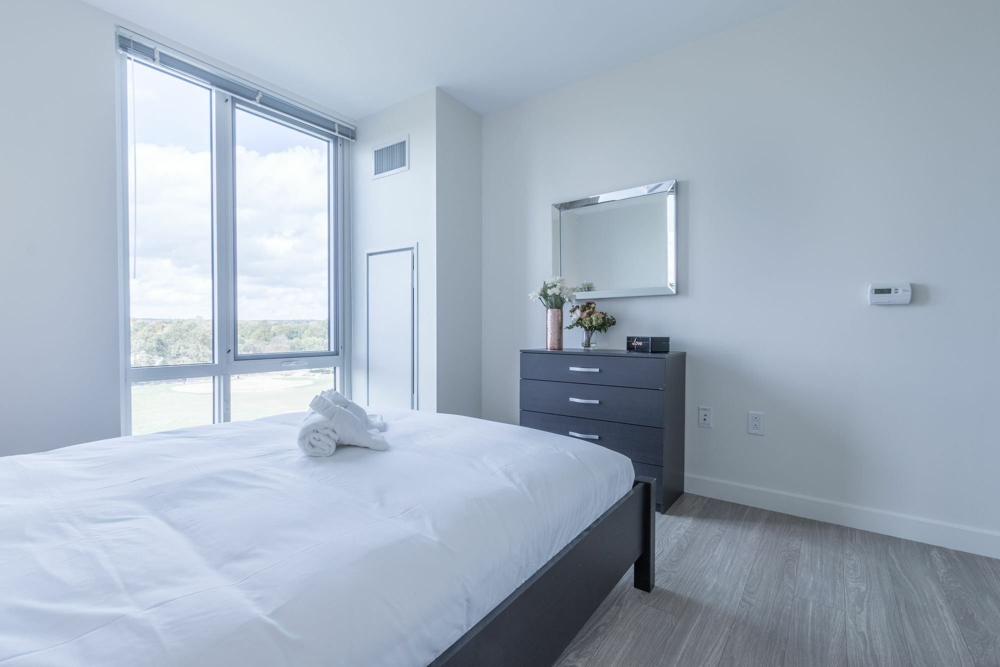 Panoramic 3br In Allston By Sonder *