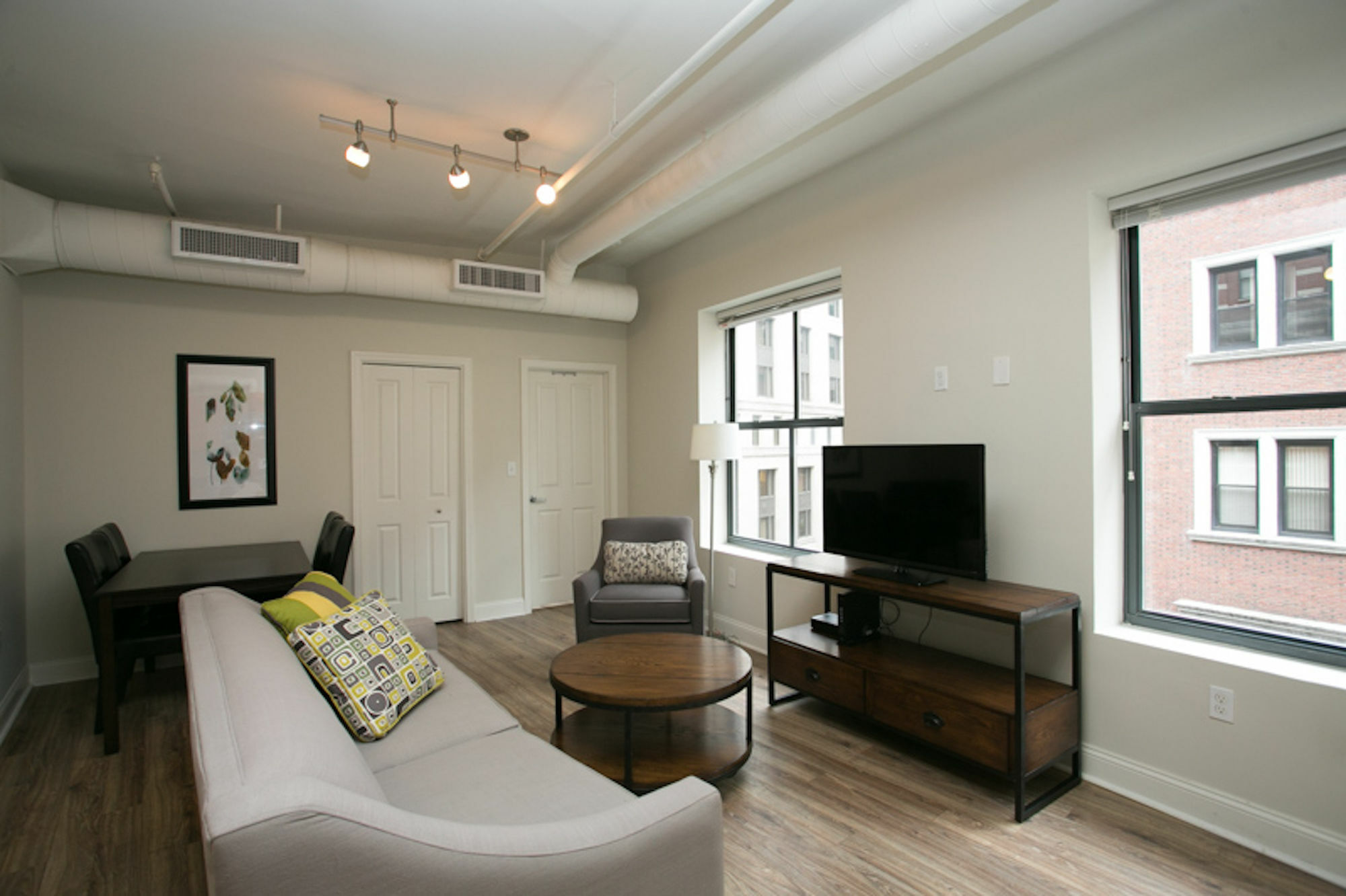 Chic 2br In The Financial District By Sonder Apartment