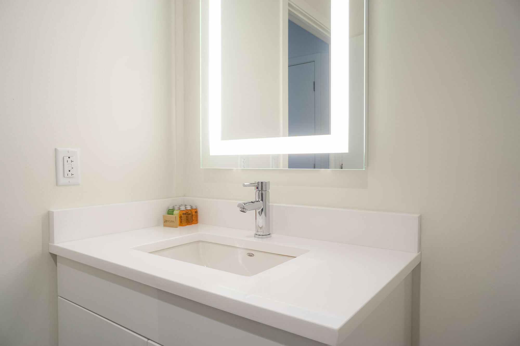 Apartment Stunning 2br In Allston By Sonder