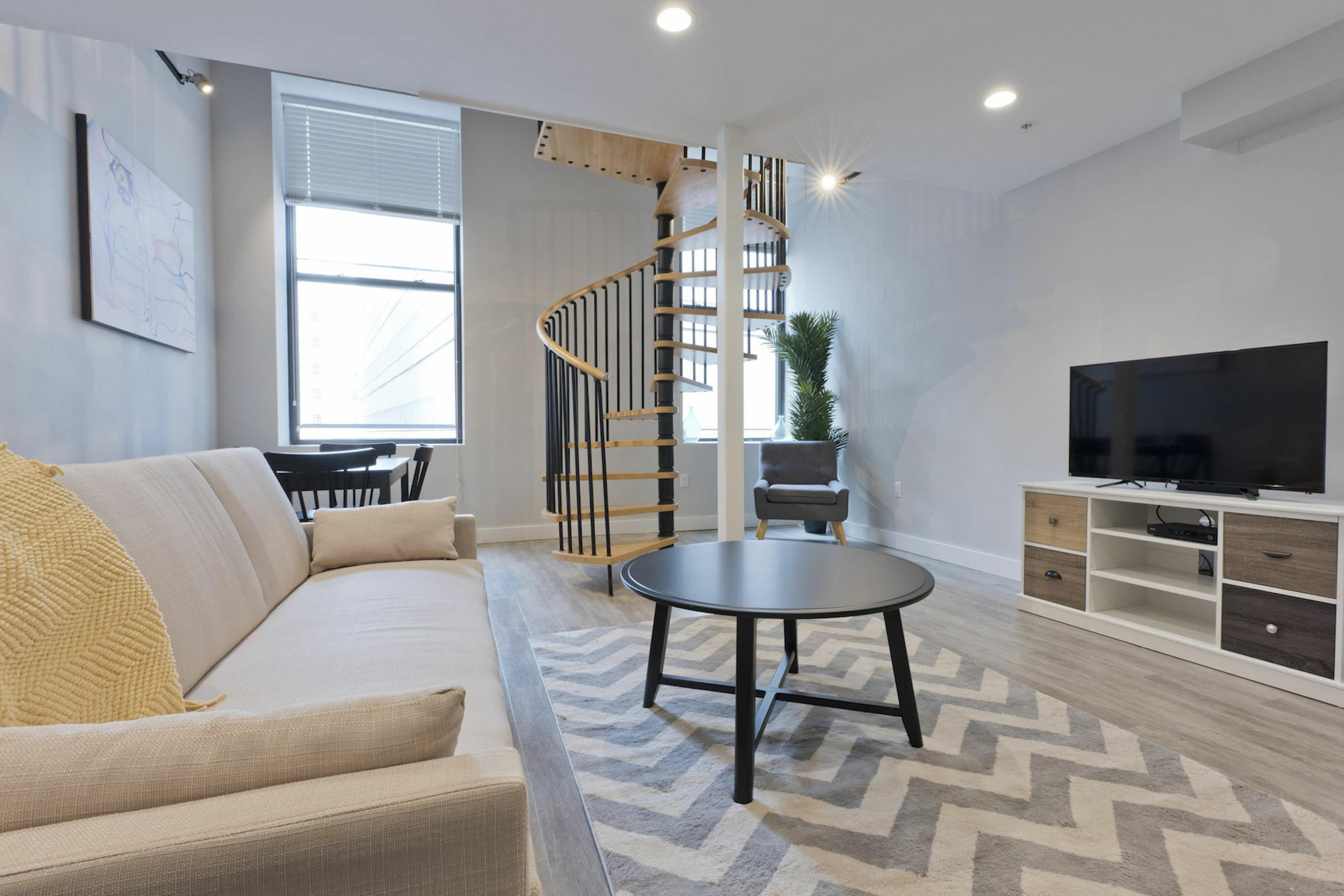 Loft Style 2br In Downtown By Sonder *