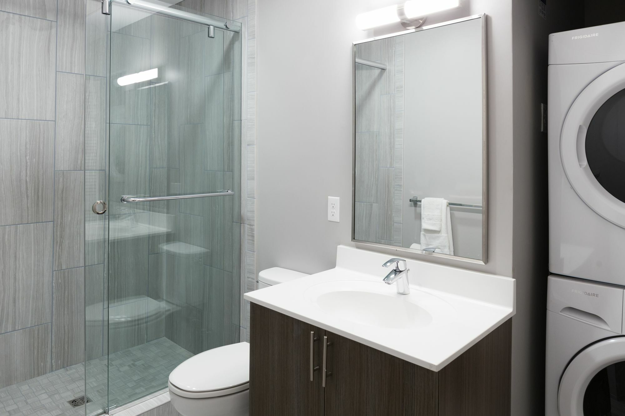 Apartment Modern 2br In Downtown Crossing By Sonder *