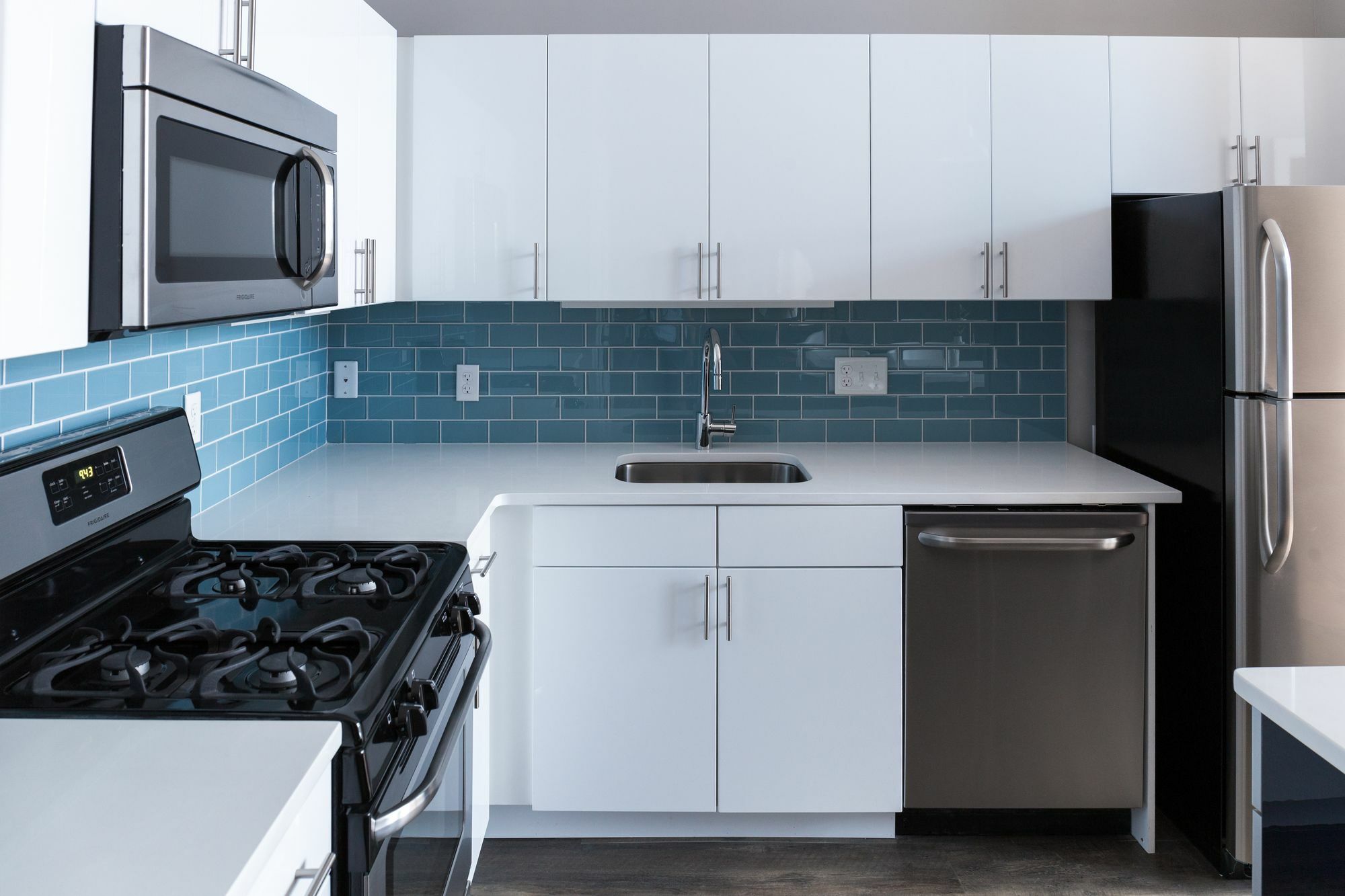 Apartment Modern 2br In Downtown Crossing By Sonder