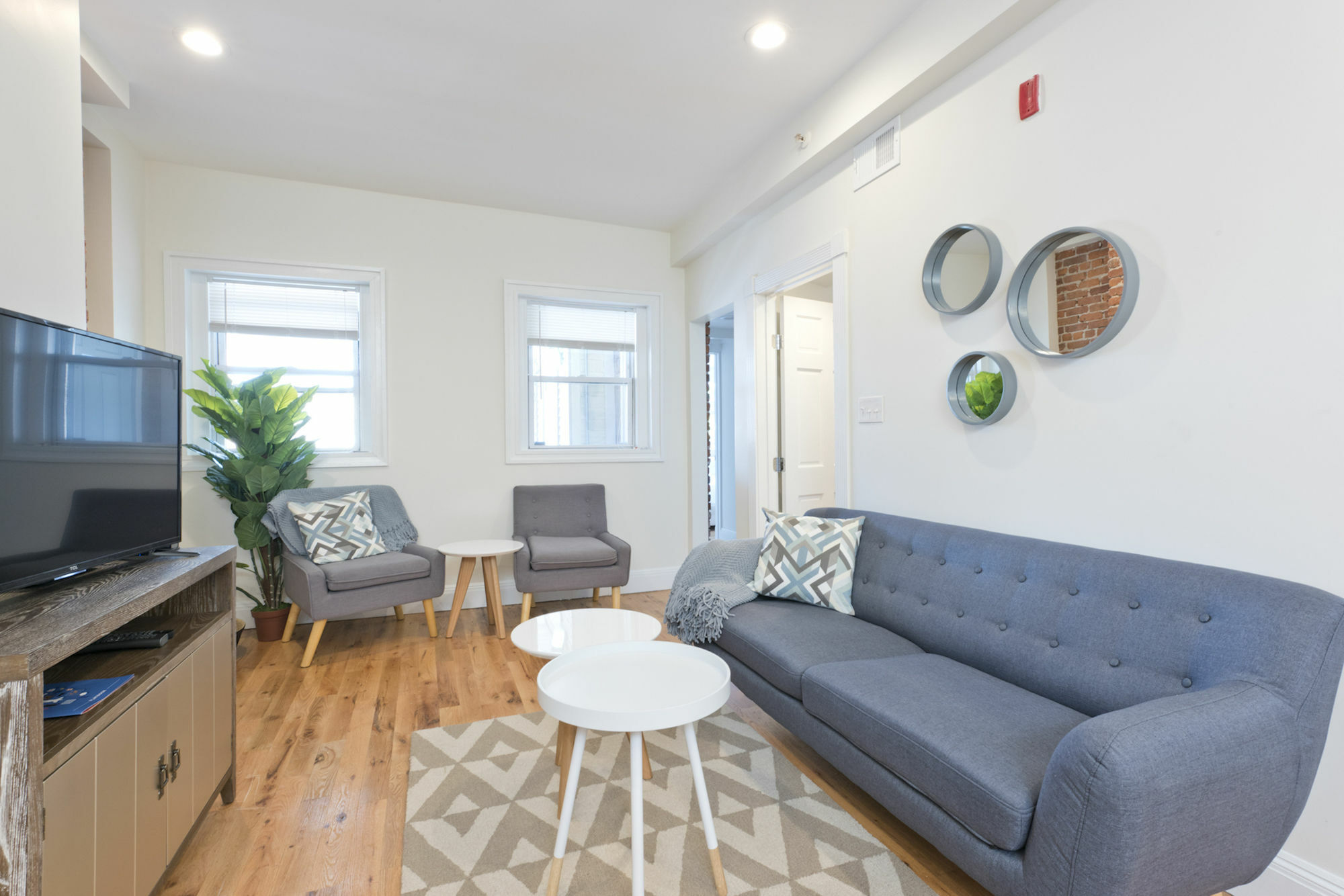 Sleek 3br In Allston By Sonder Boston