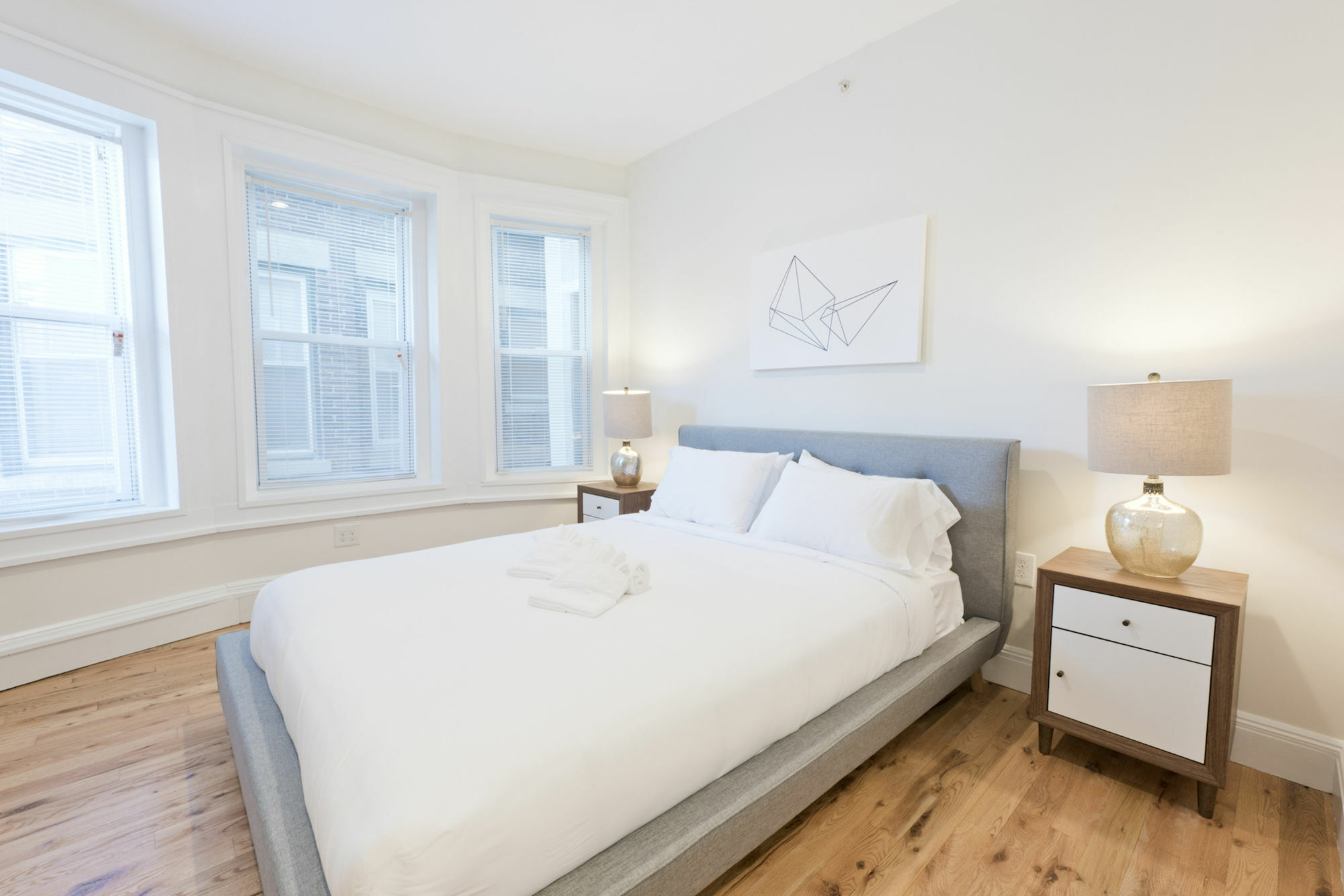 Apartment Sleek 3br In Allston By Sonder *