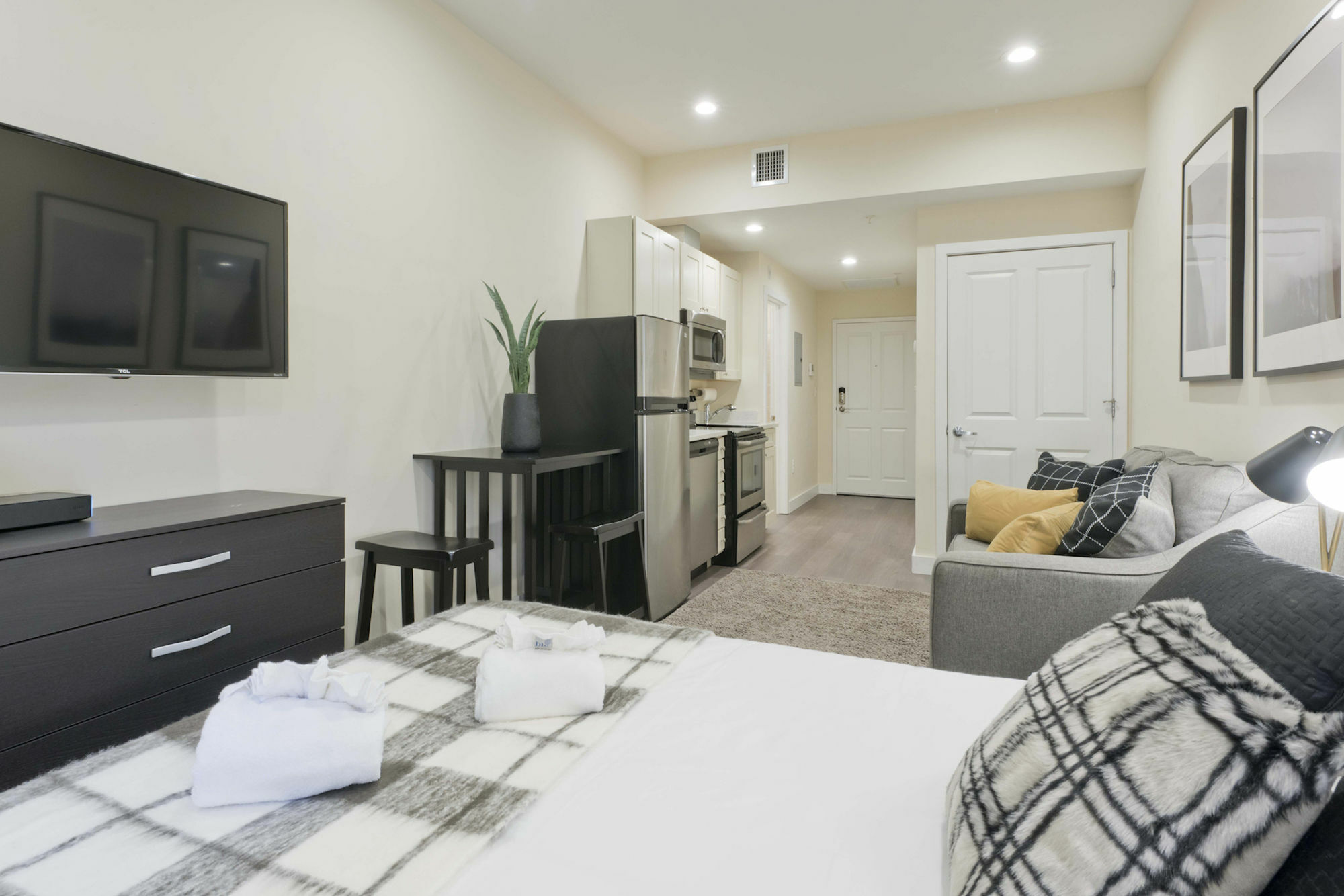 Apartment Classic In Downtown Crossing By Sonder Boston