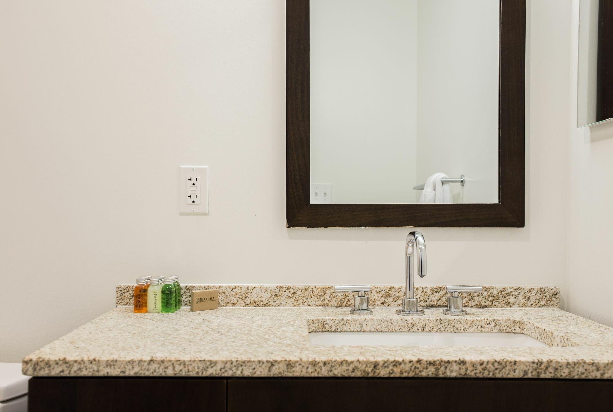 Apartment Sleek 1br In Fenway By Sonder *