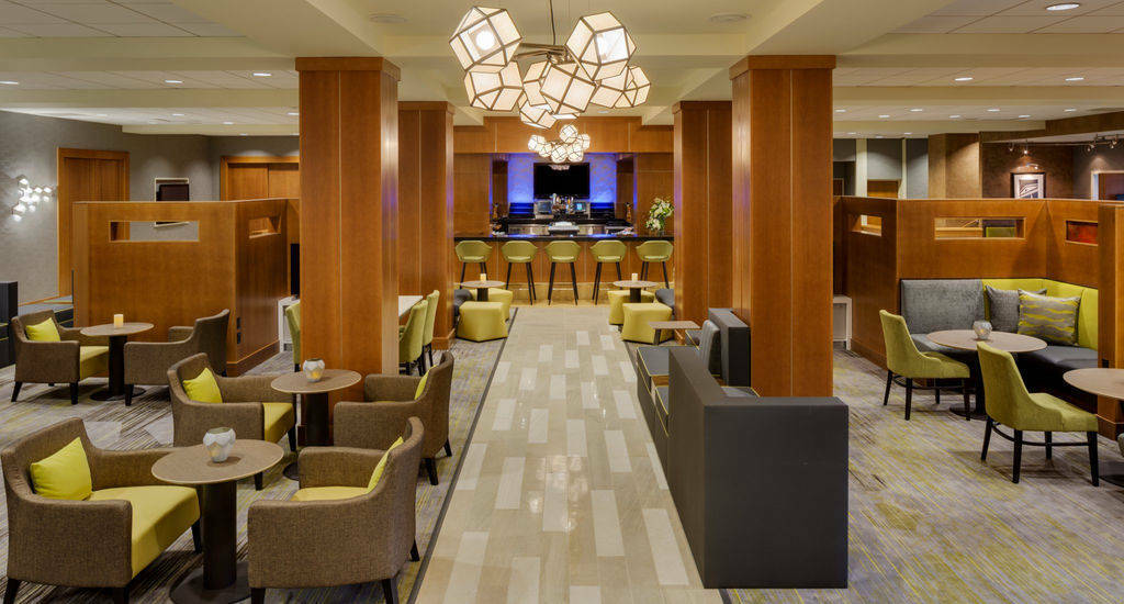 Hotel Courtyard By Marriott Logan Airport Boston