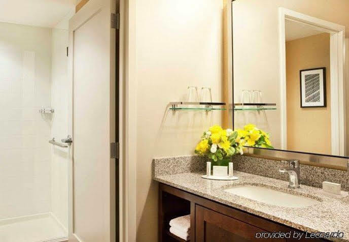 By Marriott Back Bay/fenway 3* Boston