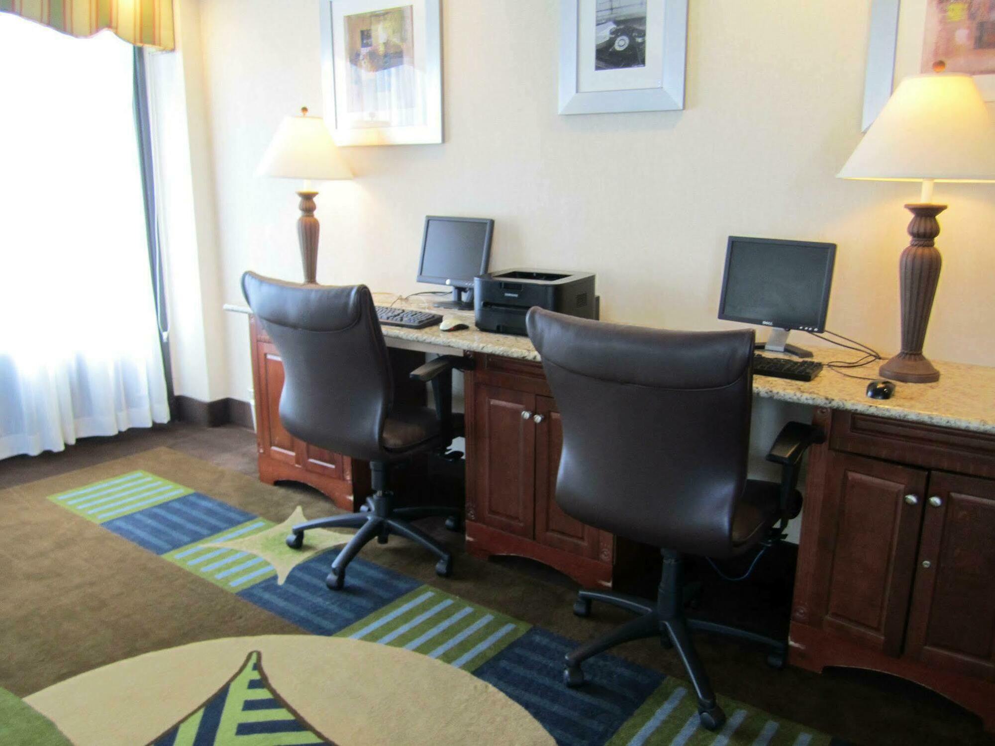 Express By Ihg 3* Boston