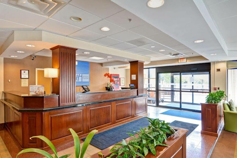 Hotel Express By Ihg