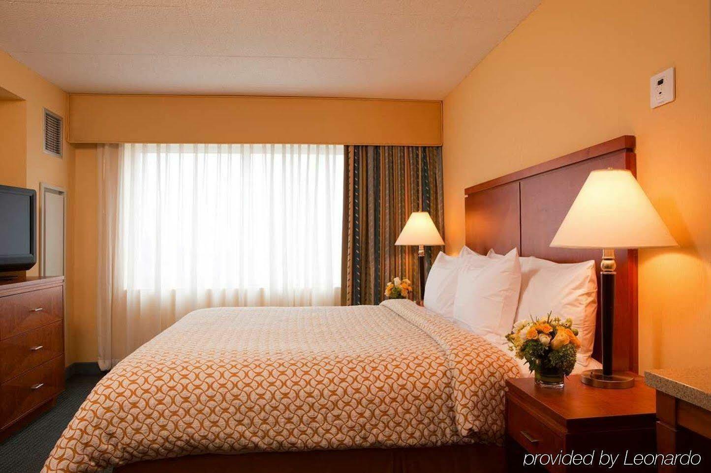 Embassy At Logan Airport Hotel