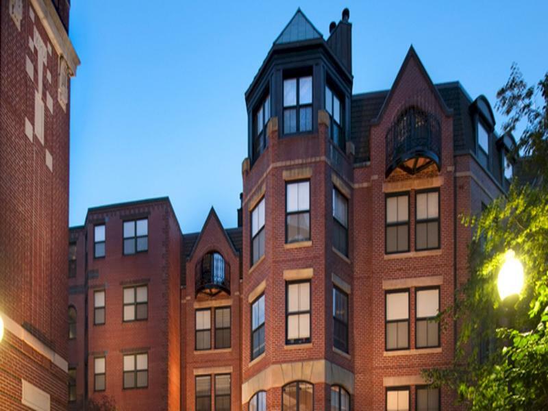 Global Luxury At Back Bay