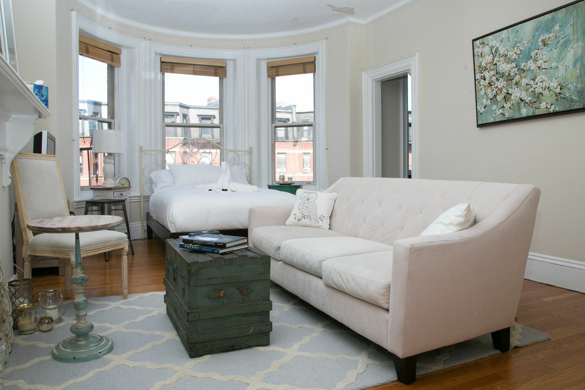 Charming In Back Bay By Sonder Boston
