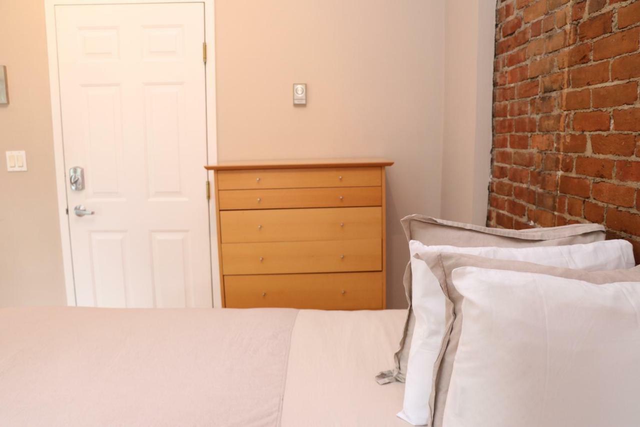 Furnished In The South End #4 *