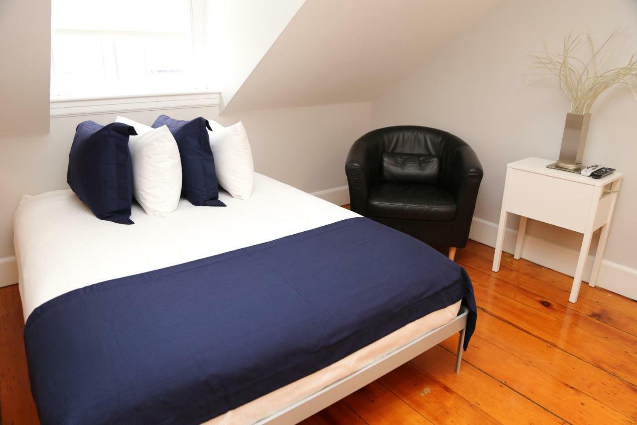 Charming & Stylish On Beacon Hill #15 *