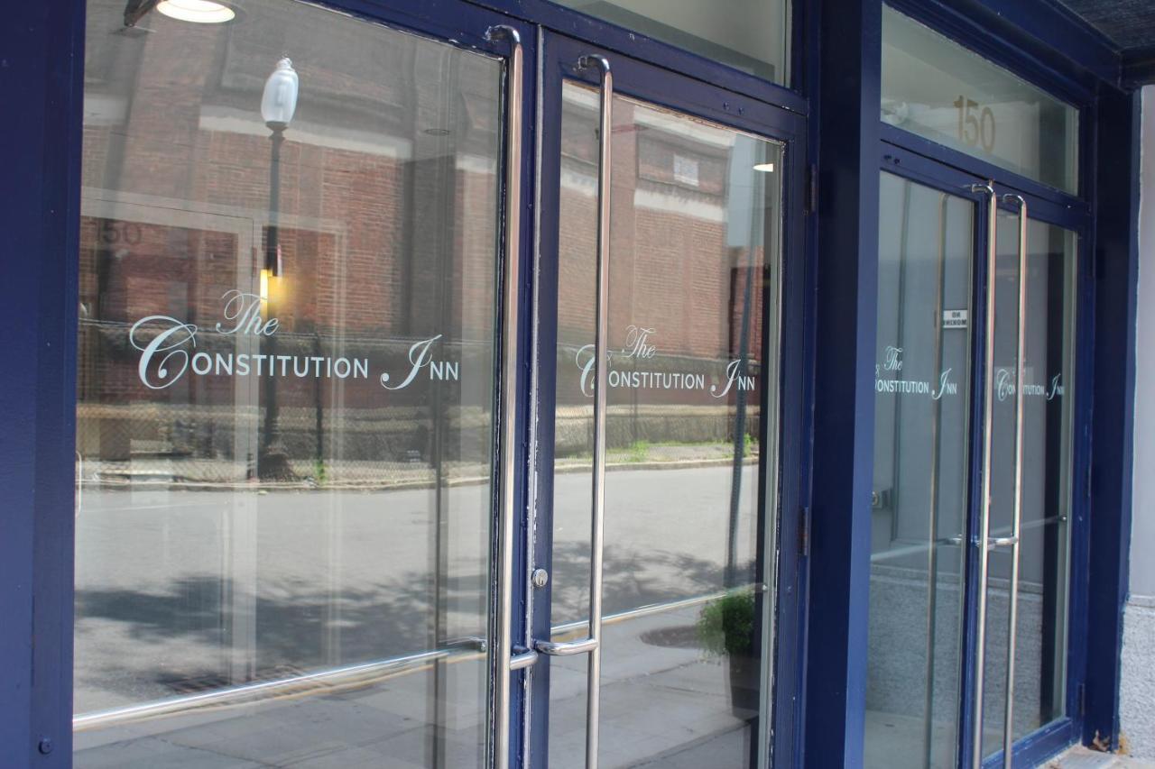 Constitution Hotel