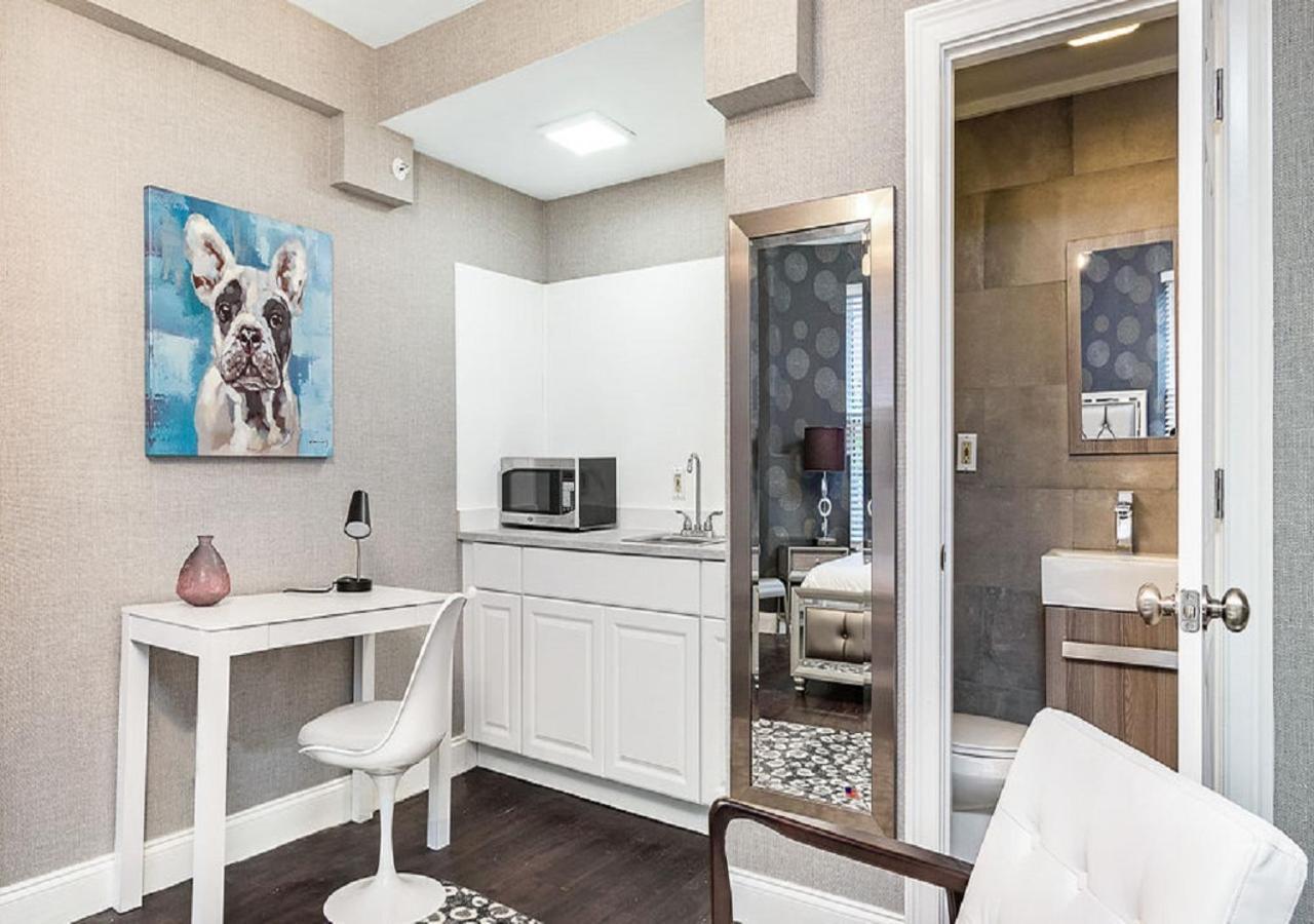 Apartment At 143 Arlington Street Boston
