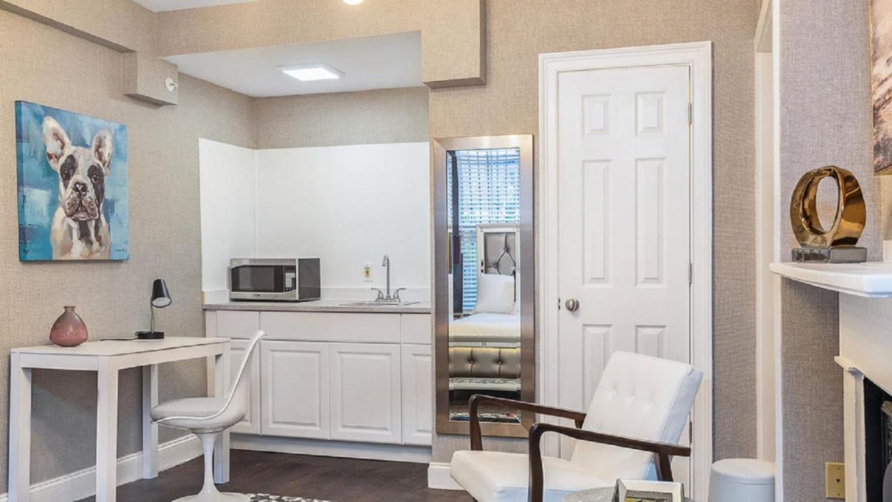 At 143 Arlington Street Apartment Boston