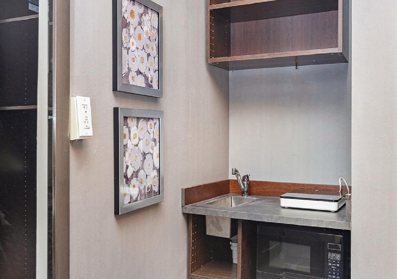 At 143 Arlington Street Apartment *