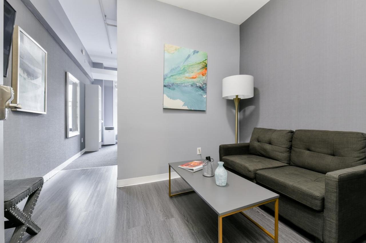 Temple Place Apartment