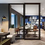 Seaport Studio W Fitness Close To Shops Dining Bos-990