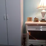 Bluejay Room