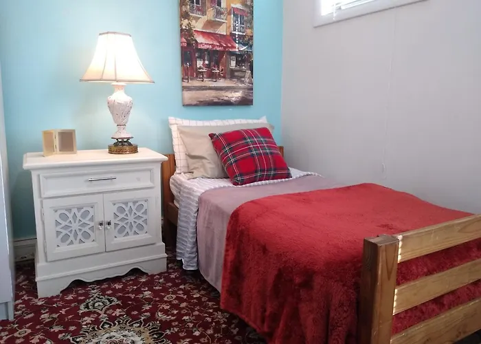 Bluejay Room