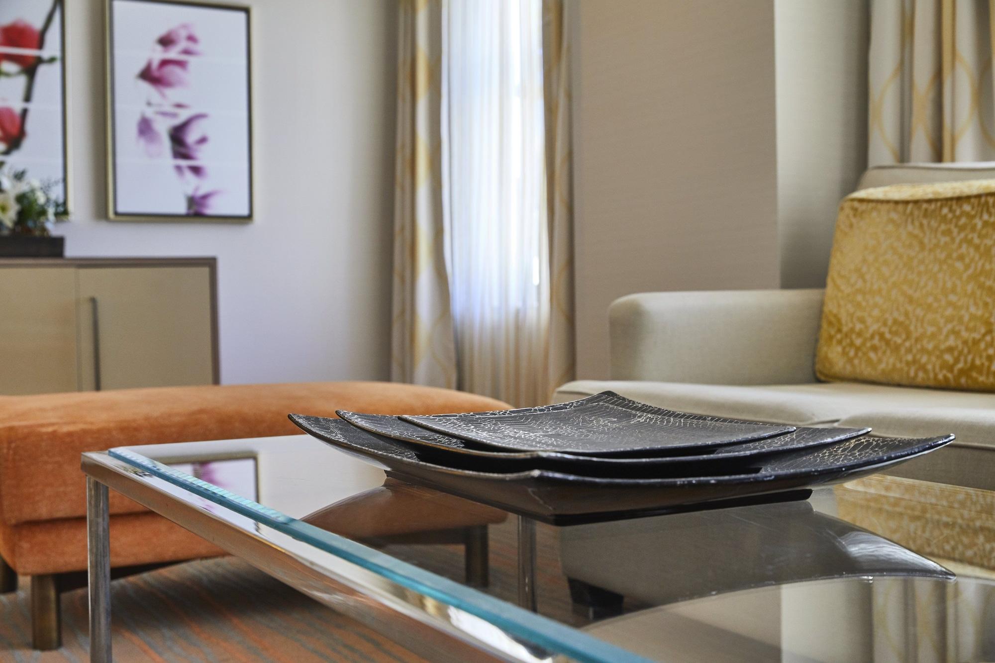 Aka Back Bay Hotel 4*