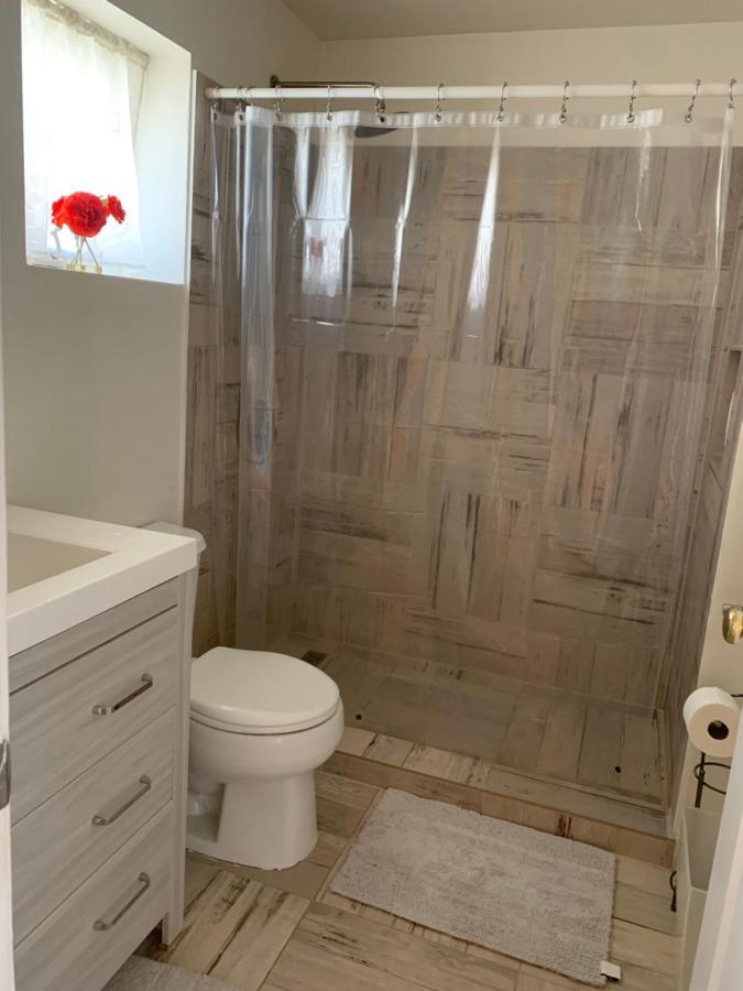 Beautiful Townhouse, 2 Bedrooms, 2 Bath