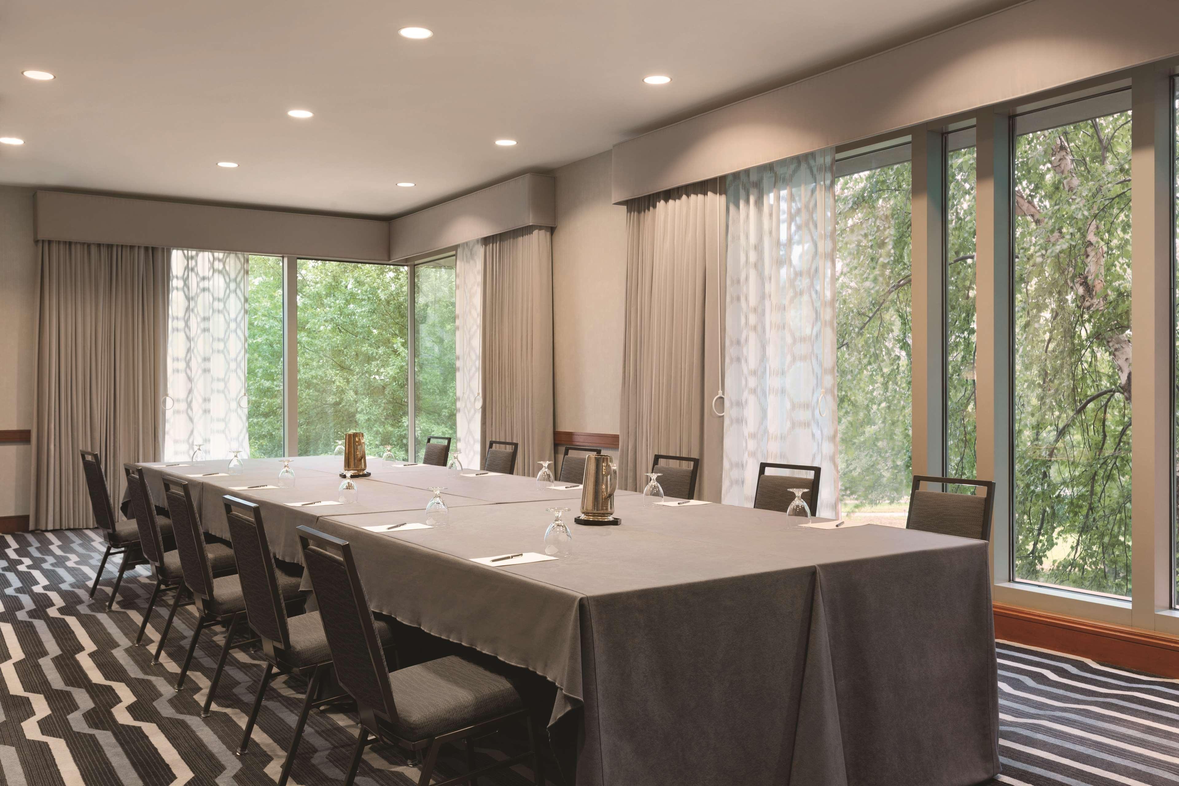 Hotel Hilton Logan Airport