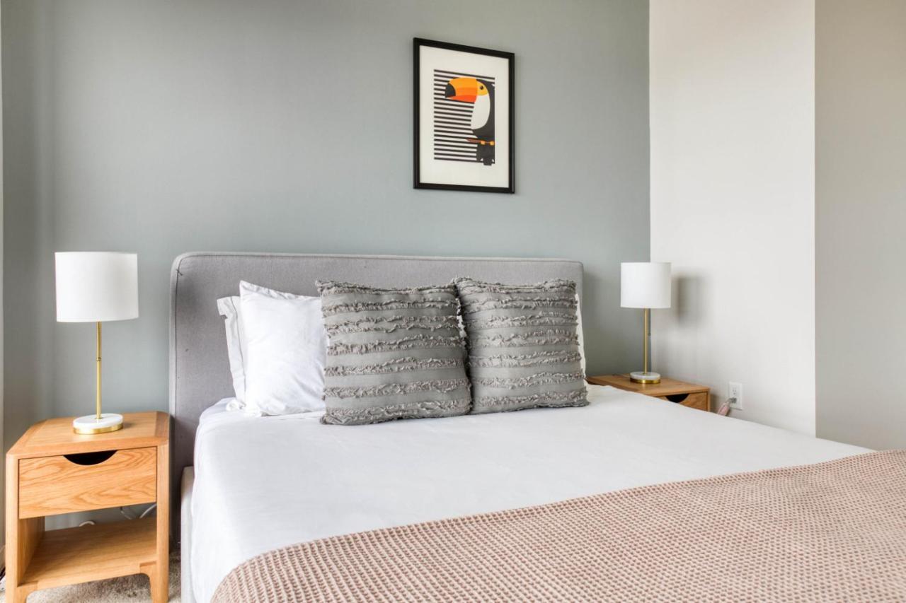 East Cambridge 1br W Wd Gym Nr Lechmere T Bos-853 *