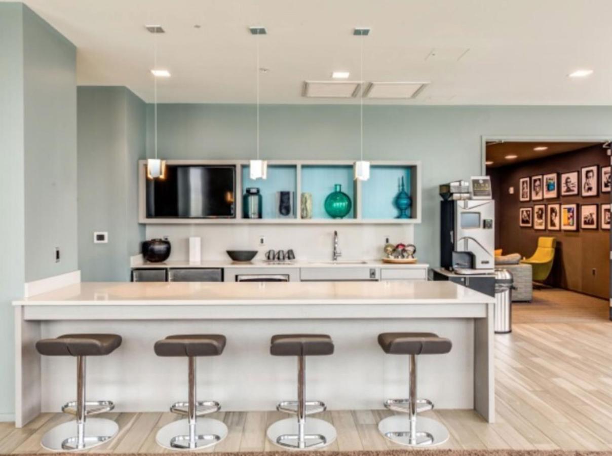 East Cambridge 1br W Wd Gym Nr Lechmere T Bos-853