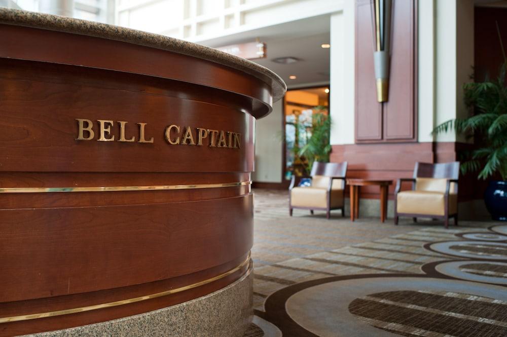 Hotel Hilton Logan Airport Boston