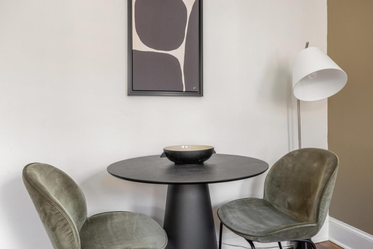 Bright Brighton 1br Near T Shops Bos-775 Boston