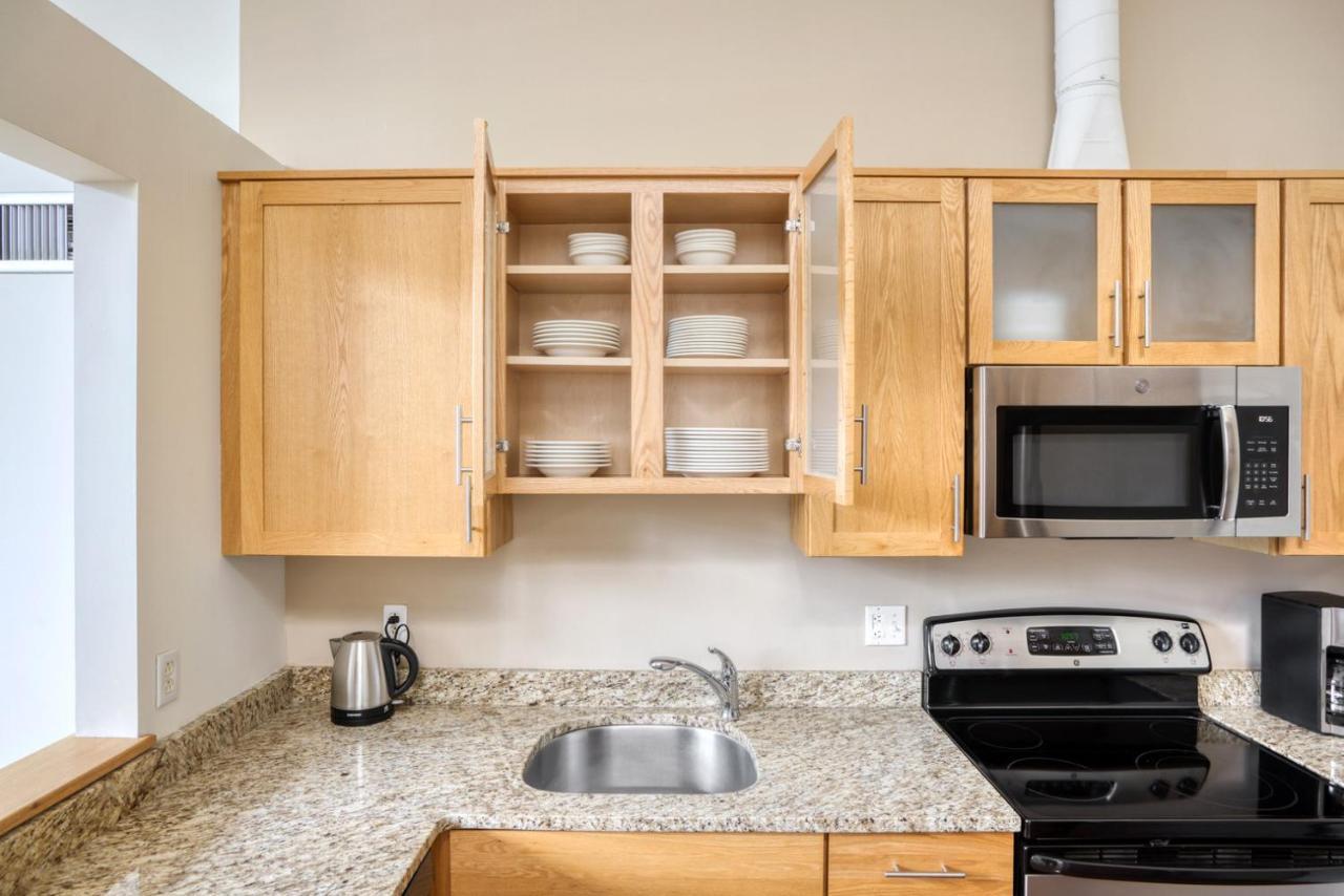 Kendall Sq 2br W Gym Nr Mit Mass General Bos-665 Apartment