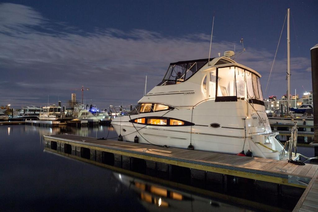 Botel Sea Pearl Yacht