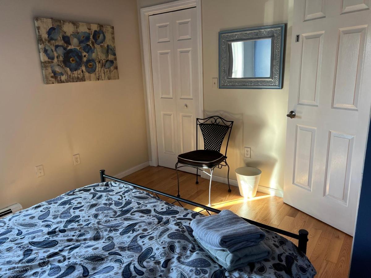Beautiful Townhouse, 2 Bedrooms, 2 Bath