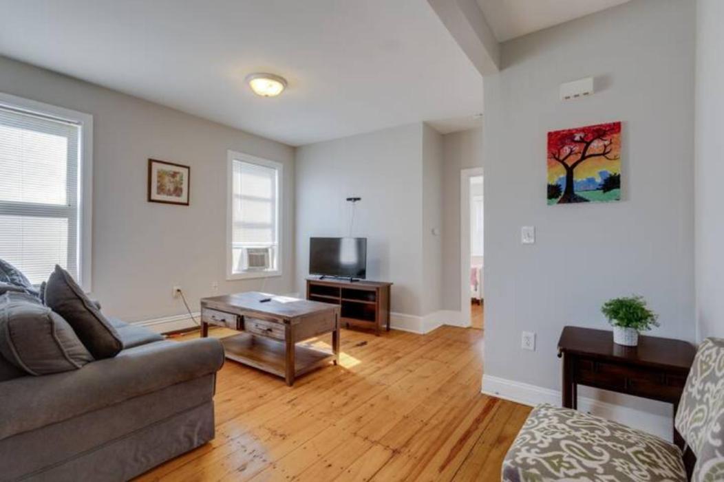 Apartamento New! Entire House Near Mbta, 3 Mi To Fenway! *