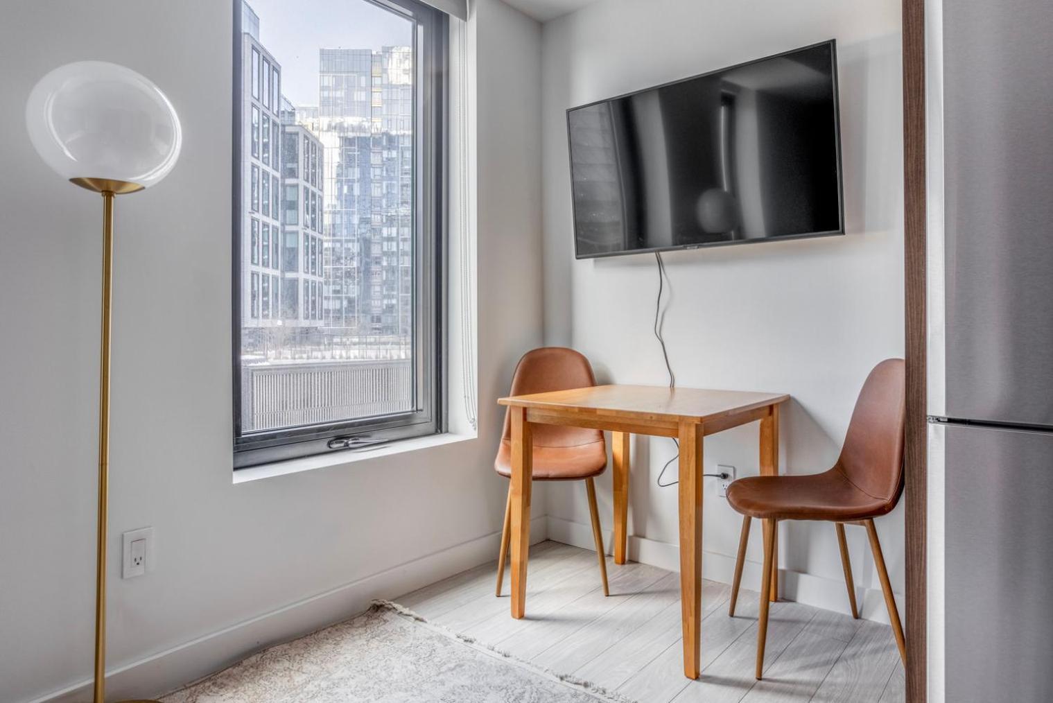 Seaport W Fitness Close To Shops Dining Bos-990 Apartment *