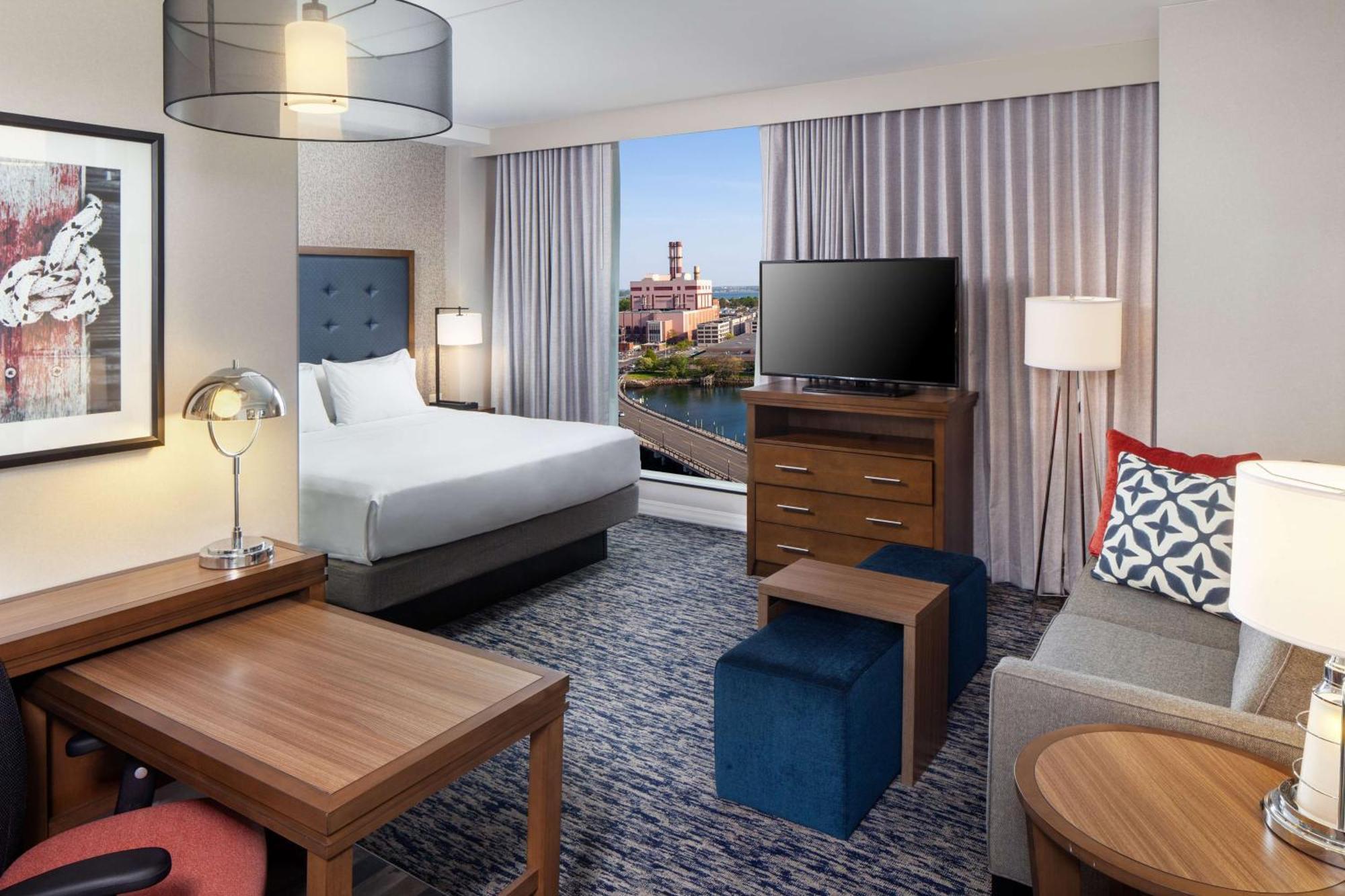 Homewood By Hilton Seaport District Hotel