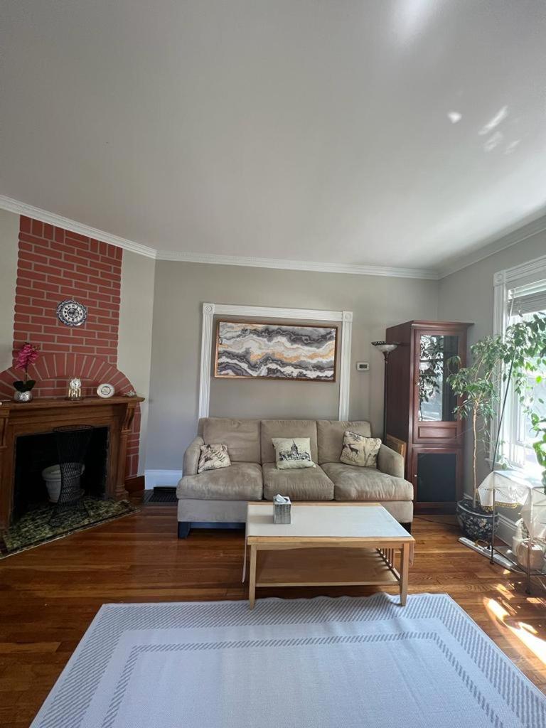 Private In A Grand House Hospedagem domiciliar Boston