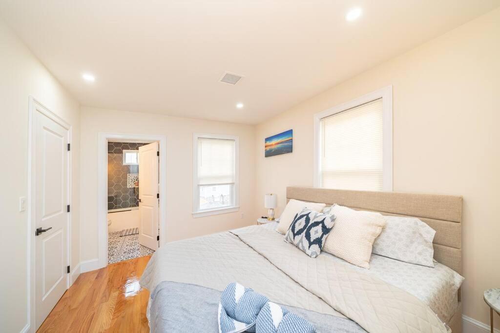 80-2 Newly Renovated, Luxury In Apartment Boston