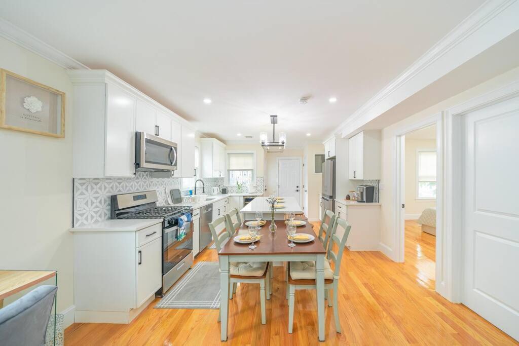 80-2 Newly Renovated, Luxury In *