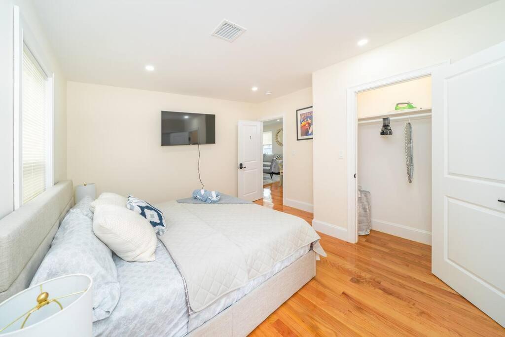 80-2 Newly Renovated, Luxury In Boston