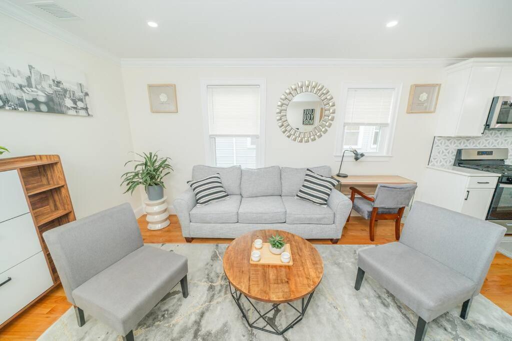 Apartment 80-2 Newly Renovated, Luxury In