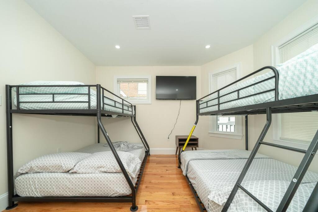 80-2 Newly Renovated, Luxury In *