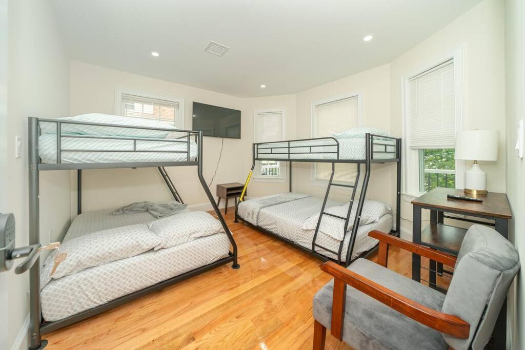 Apartment 80-2 Newly Renovated, Luxury In
