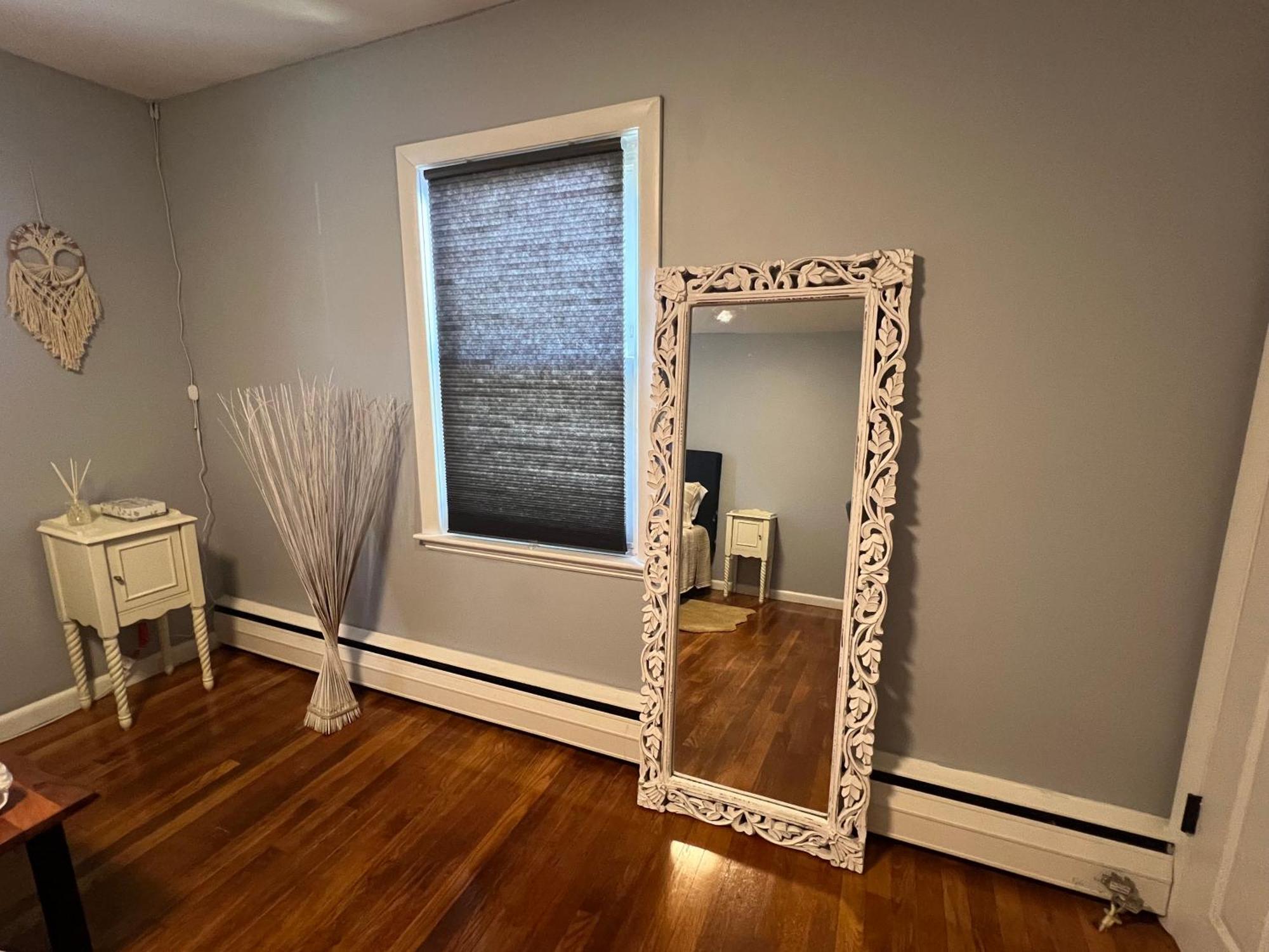 Homestay Peaceful 1br Easy Commute, Urban Suburban Mix Feel In Boston